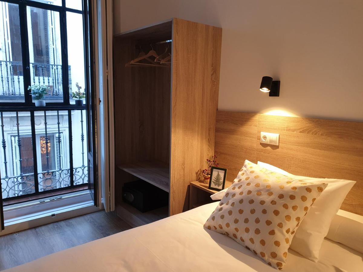 Norte Oviedo Rooms Madrid Exterior photo