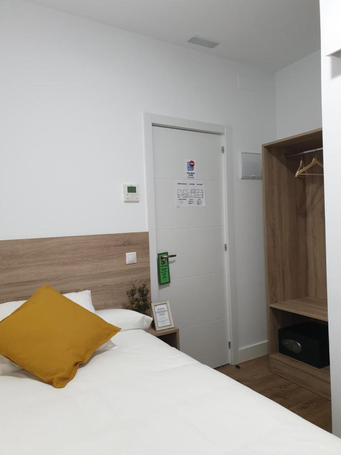 Norte Oviedo Rooms Madrid Exterior photo
